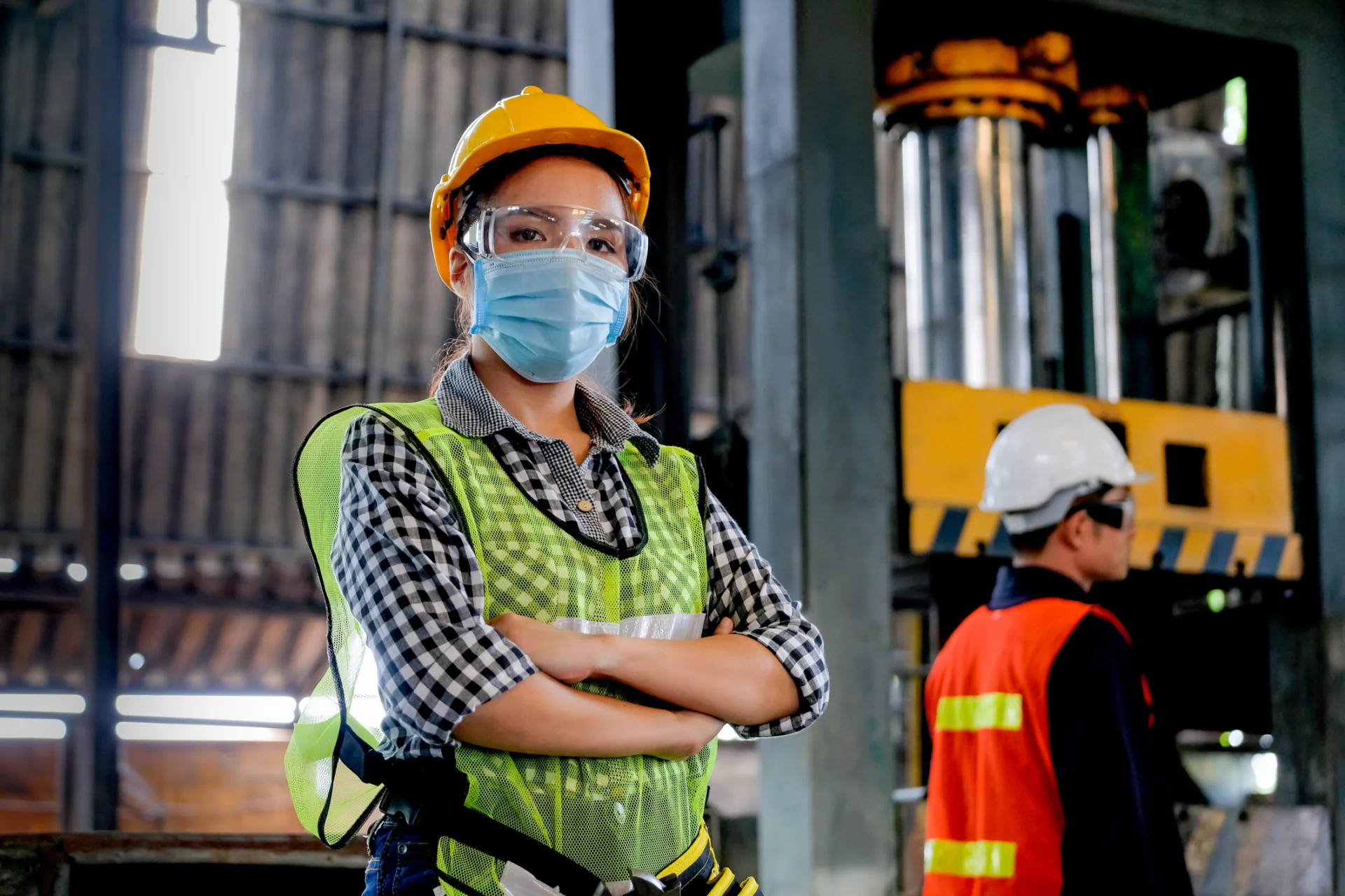 Read more about the article Addressing Common Excuses for Employees Not Wearing PPE at Work